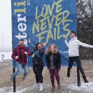 Meet your Posher, Dawn